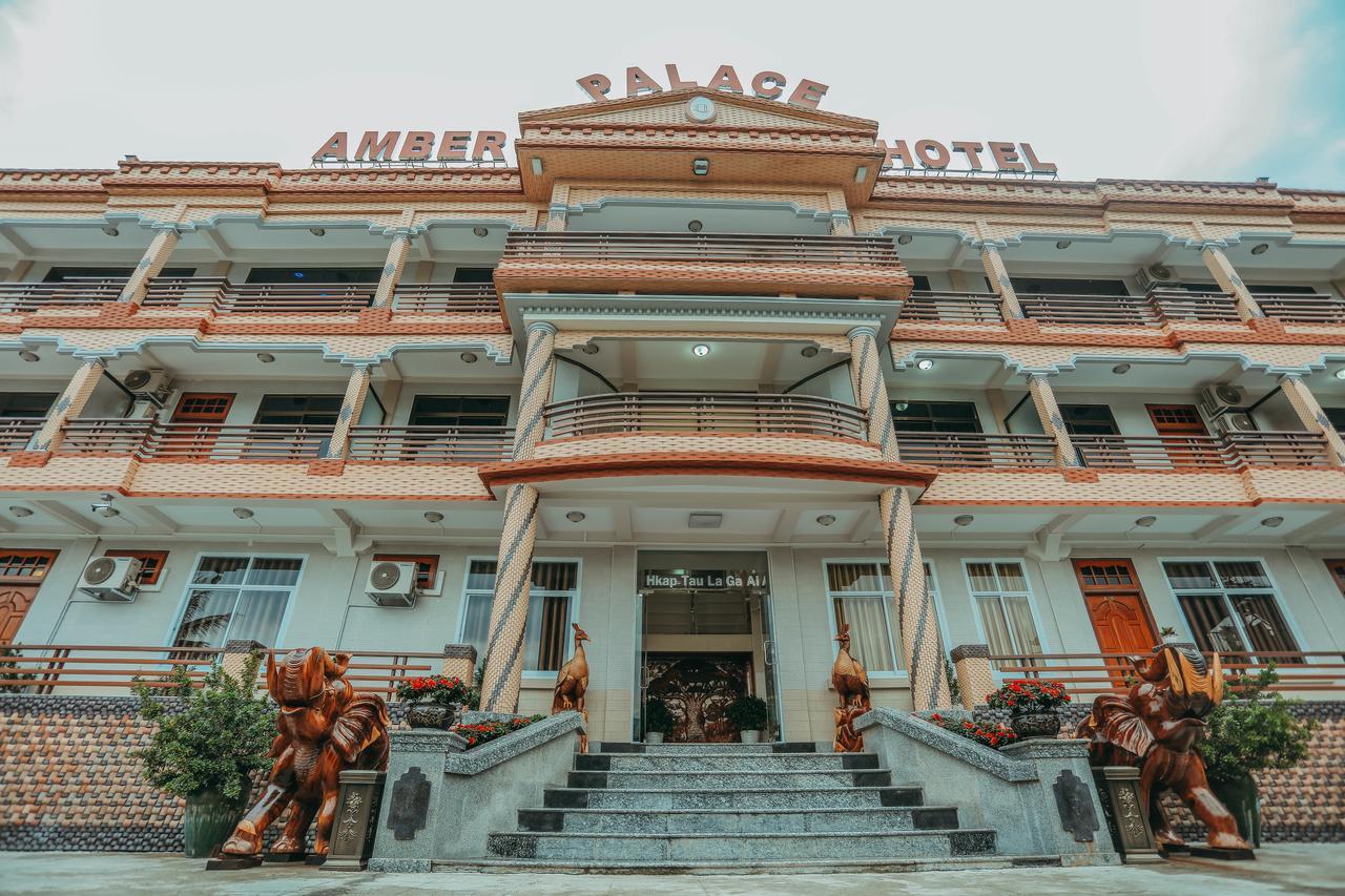 Amber Palace Hotel Myitkyinā Extérieur photo