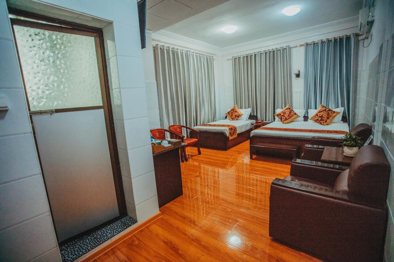 Amber Palace Hotel Myitkyinā Extérieur photo